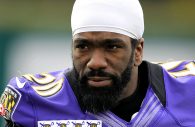 Baltimore Ravens free safety Ed Reed (20) warms up during the NFL's Super Bowl XLVII  football practice in New Orleans, Louisiana January 30, 2013. The Ravens will play against the San Francisco 49ers during Super Bowl Sunday on February 3, in New Orleans. REUTERS/Sean Gardner